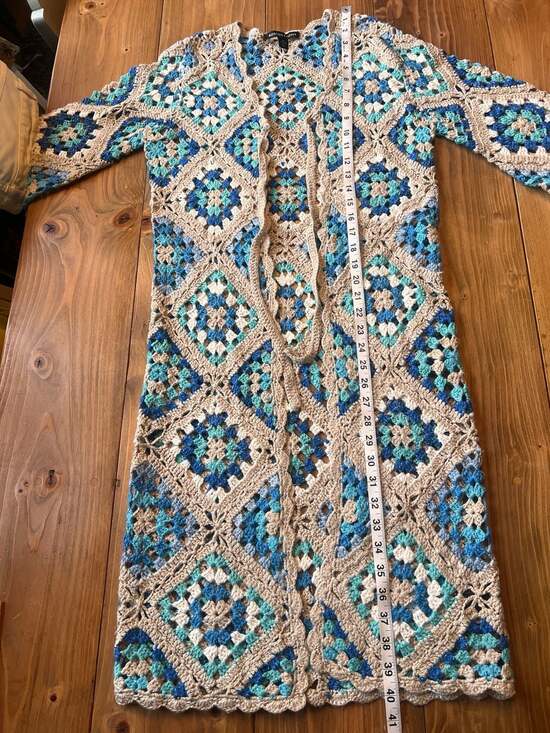 Boston Proper - Picture 5 of 7